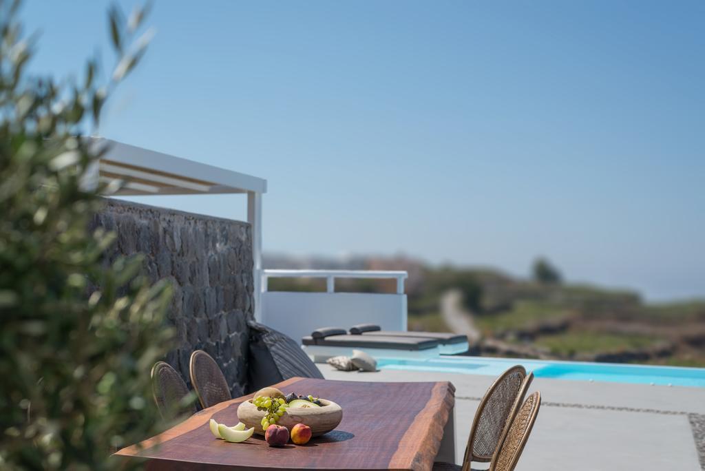 Вілла White & Co Santorini Pyrgos Kallistis Екстер'єр фото